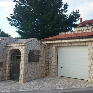 Lea Apartment Jadranovo
